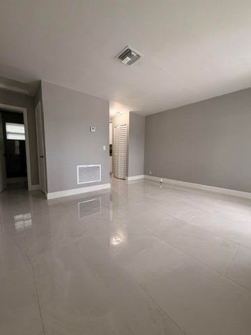 968 W 9TH Street A1, Riviera Beach, FL 33404