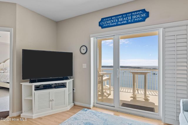 100 Olde Towne Yacht Club Drive 507, Beaufort, NC 28516