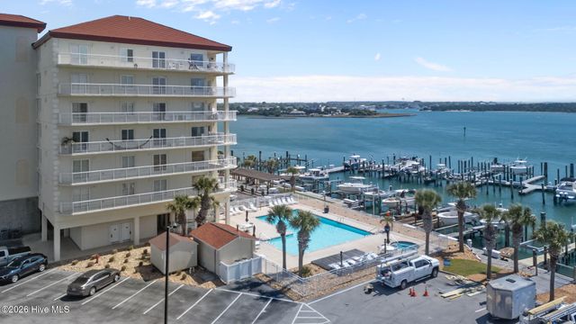 100 Olde Towne Yacht Club Drive 507, Beaufort, NC 28516