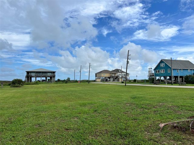 714 Salt Cedar Lane, Port Bolivar, TX 77650
