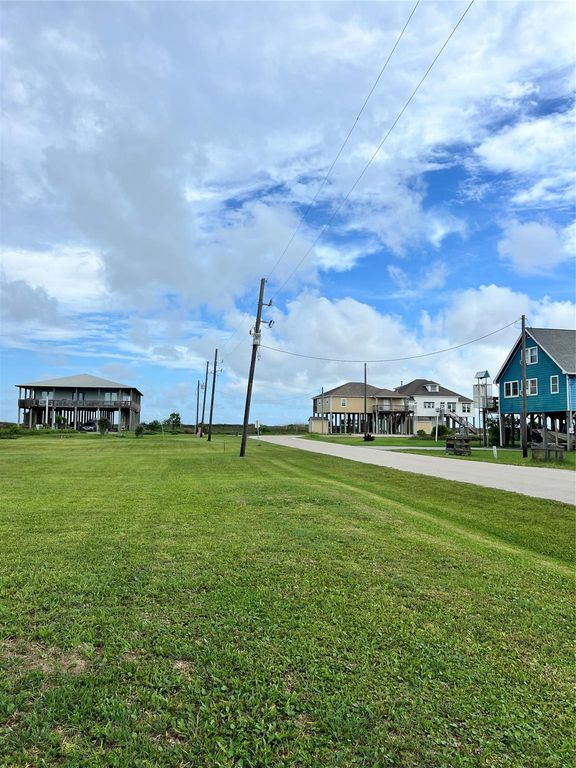 714 Salt Cedar Lane, Port Bolivar, TX 77650