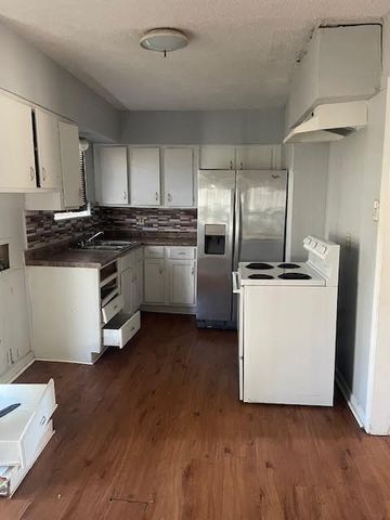 751 Ivywood Drive, Dallas, TX 75232