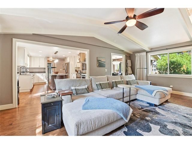 7951 S Jackson St, Centennial, CO 80122