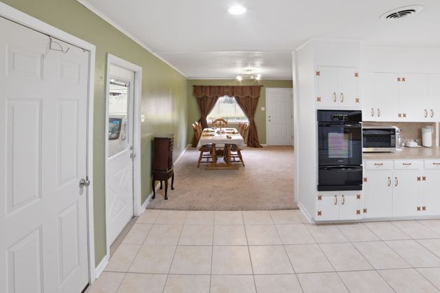 1129 Cloverdale Drive, Shreveport, LA 71118