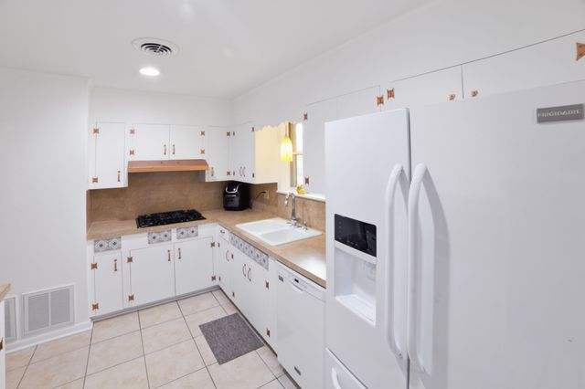 1129 Cloverdale Drive, Shreveport, LA 71118