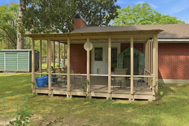 1129 Cloverdale Drive, Shreveport, LA 71118