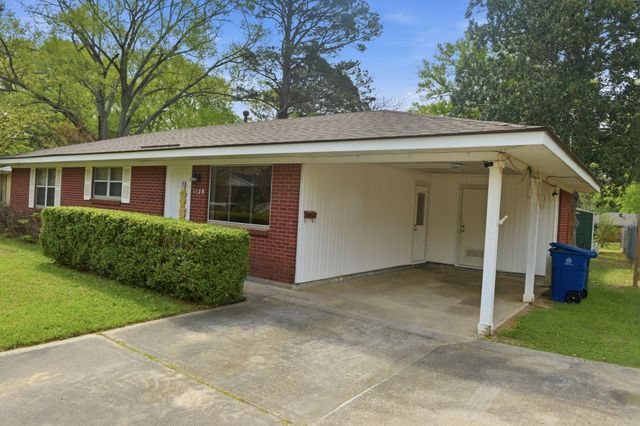 1129 Cloverdale Drive, Shreveport, LA 71118