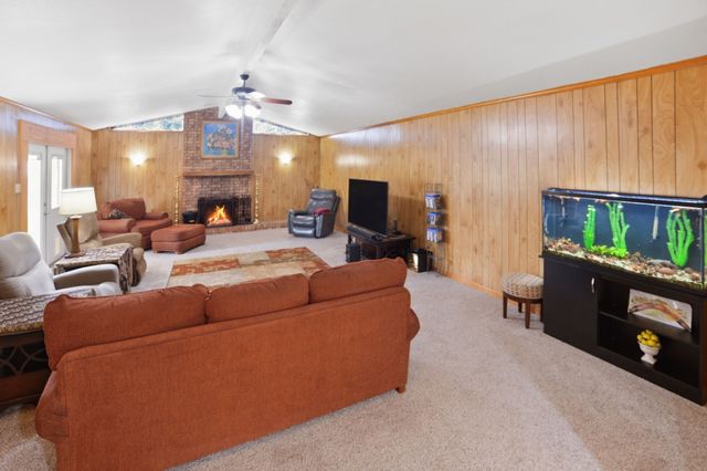 1129 Cloverdale Drive, Shreveport, LA 71118