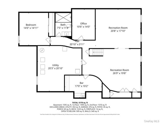 18 Aldgate Drive W, Manhasset, NY 11030