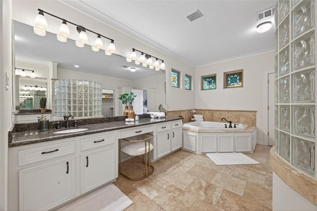 4711 Welford Drive, Bellaire, TX 77401