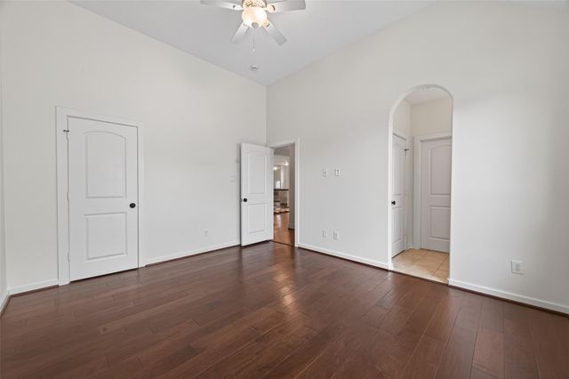 4711 Welford Drive, Bellaire, TX 77401