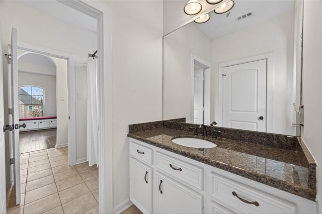 4711 Welford Drive, Bellaire, TX 77401