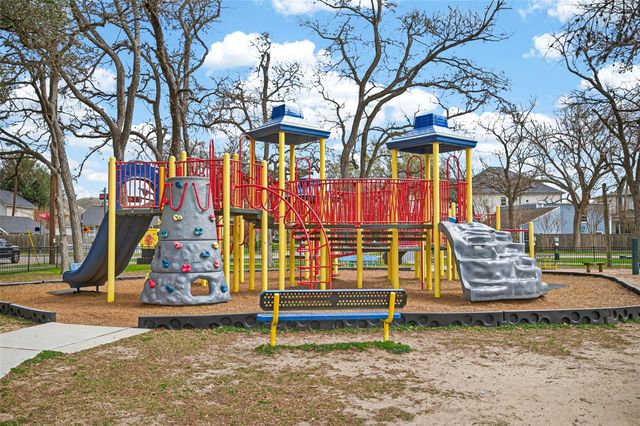 4711 Welford Drive, Bellaire, TX 77401