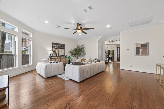 4711 Welford Drive, Bellaire, TX 77401