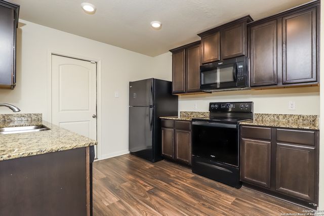 6303 Sloane, San Antonio, TX 78222