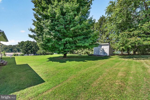 9209 OAK TREE CIR, Frederick, MD 21701