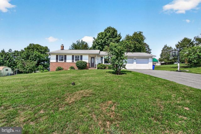 9209 OAK TREE CIR, Frederick, MD 21701