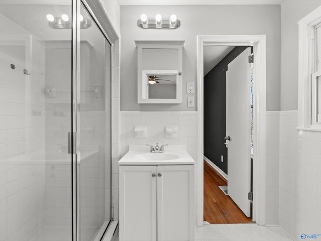 327 Pawnee Trail SE, Huntsville, AL 35803