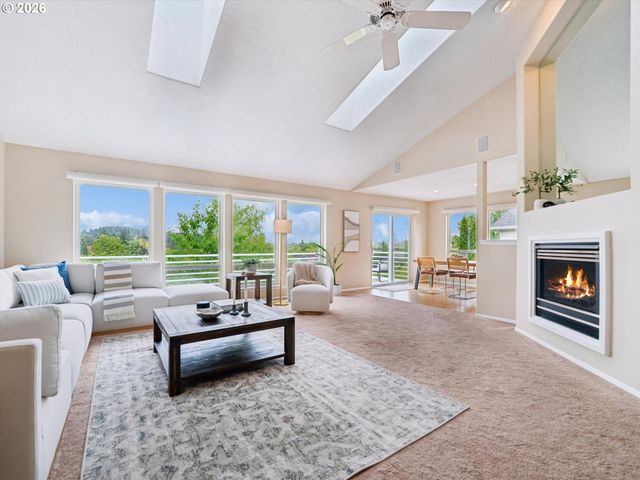 16733 Sw NAFUS Ln, Beaverton, OR 97007