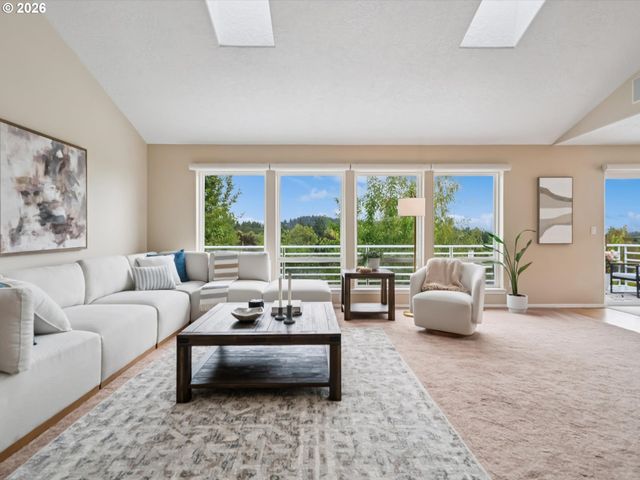 16733 Sw NAFUS Ln, Beaverton, OR 97007