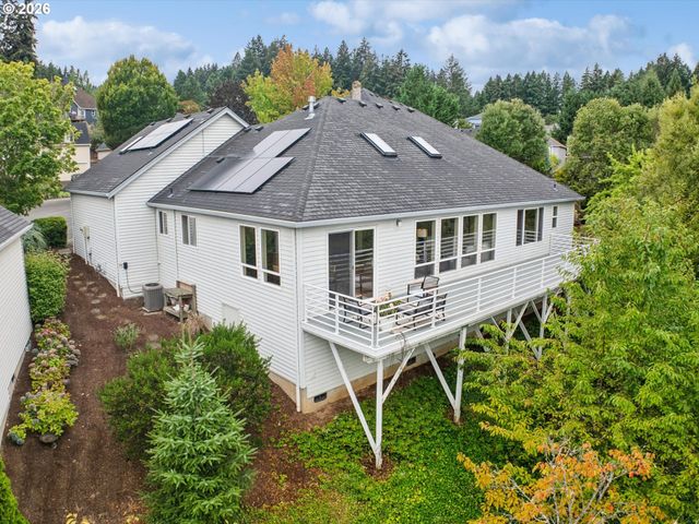 16733 Sw NAFUS Ln, Beaverton, OR 97007
