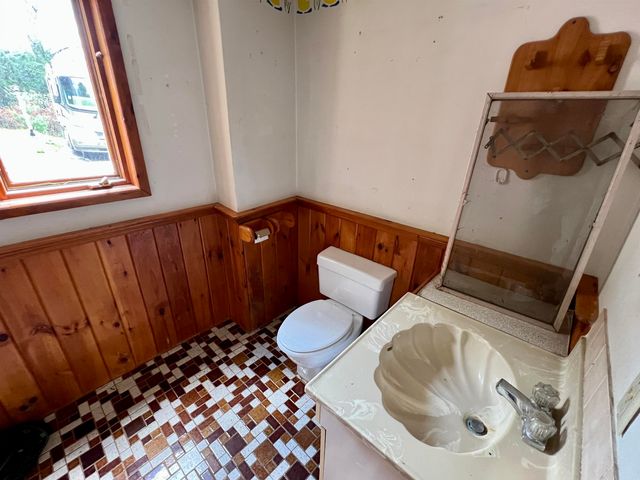 5494 VT Route 30, Townshend, VT 05353