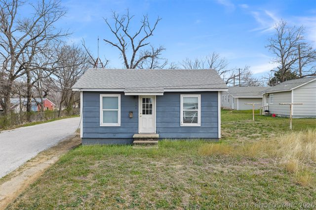 598 2nd Street, Healdton, OK 73438