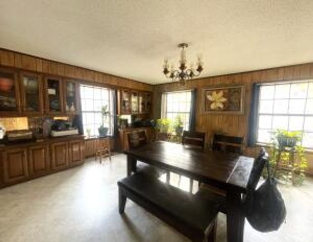 4509 W Main Street, Russellville, AR 72801