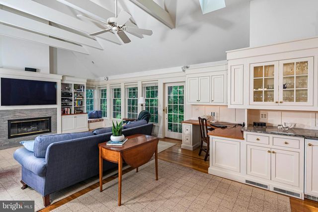 48 GLEN DR, Princeton, NJ 08540