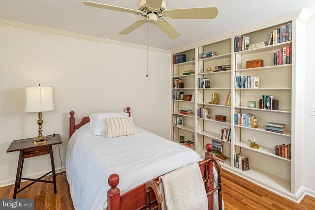 48 GLEN DR, Princeton, NJ 08540