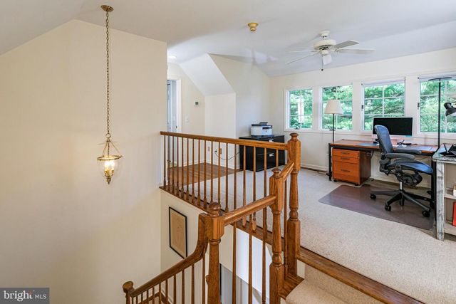 48 GLEN DR, Princeton, NJ 08540