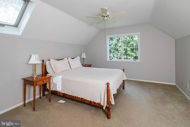 48 GLEN DR, Princeton, NJ 08540