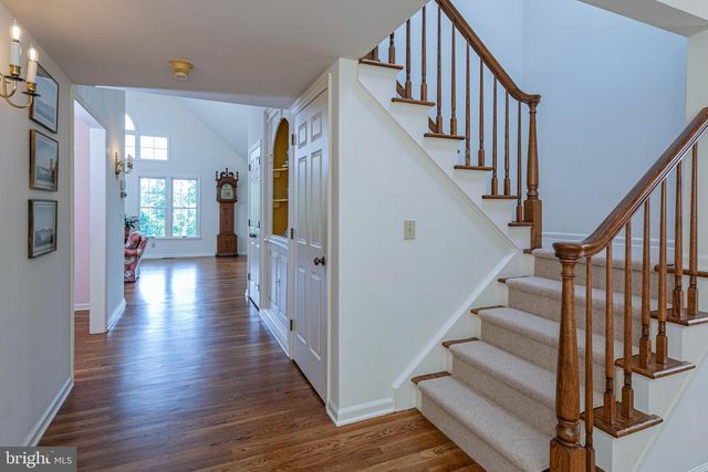 48 GLEN DR, Princeton, NJ 08540