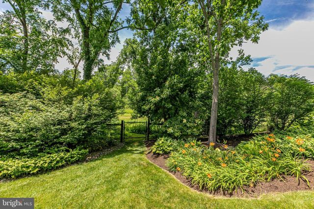 48 GLEN DR, Princeton, NJ 08540