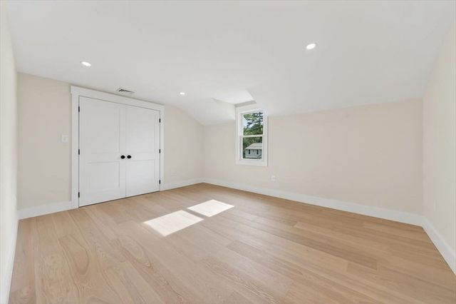 15 Pioneer Rd, Hingham, MA 02043