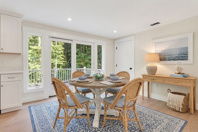 15 Pioneer Rd, Hingham, MA 02043