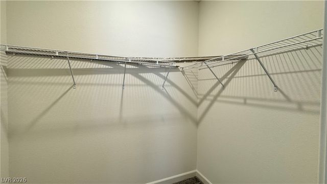 1429 Whistling Kite Street, Las Vegas, NV 89144