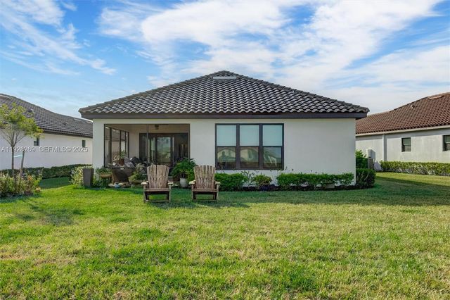 12853 SW Ambra St, Port St. Lucie, FL 34987