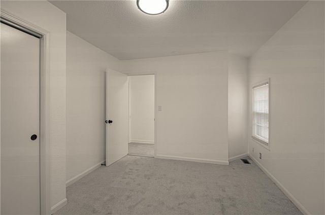 8413 Kentucky Avenue, Raytown, MO 64138