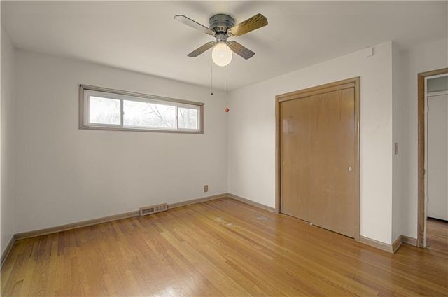 8413 Kentucky Avenue, Raytown, MO 64138