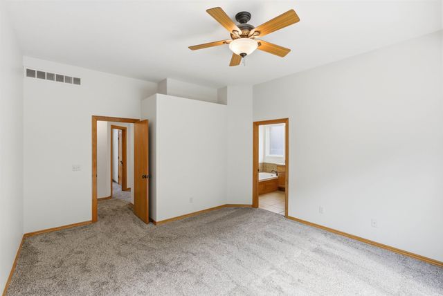 534 N Stonetree, Andover, KS 67002