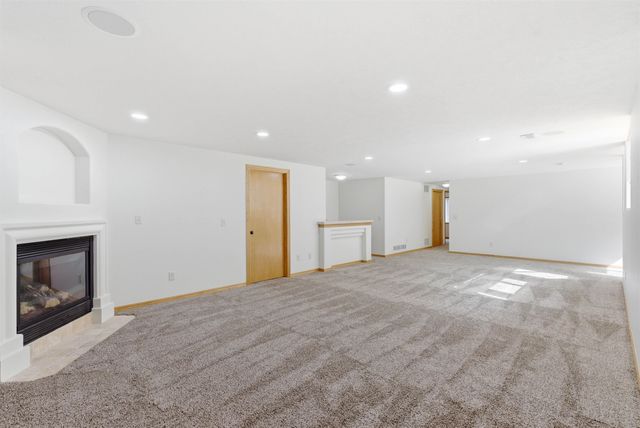 534 N Stonetree, Andover, KS 67002