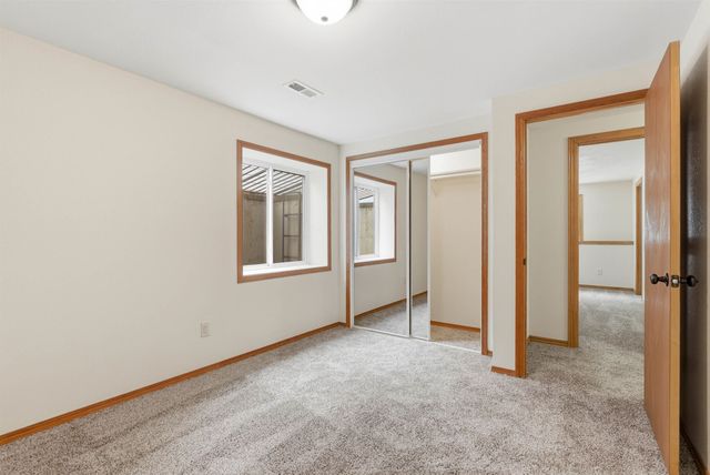 534 N Stonetree, Andover, KS 67002