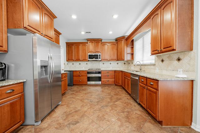 1805 Sumac Drive, Flower Mound, TX 75028