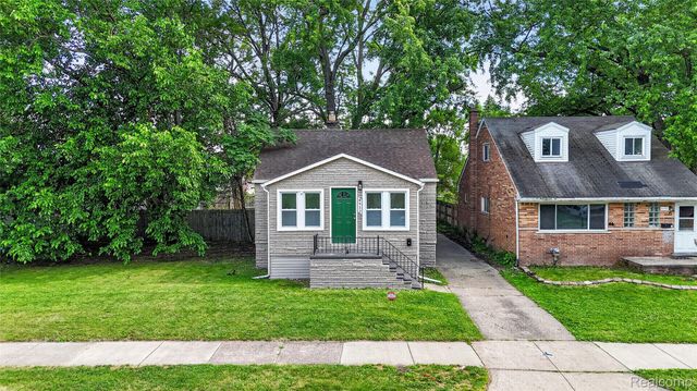8512 Fisher Avenue, Warren, MI 48089
