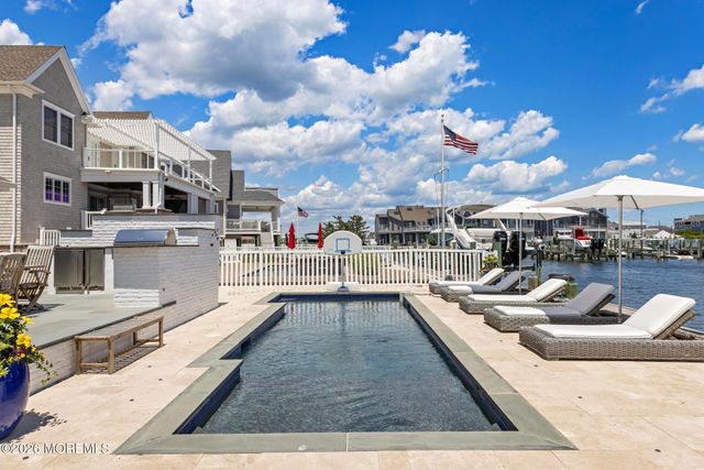 120 Dickman Drive, Lavallette, NJ 08735