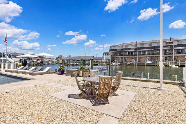 120 Dickman Drive, Lavallette, NJ 08735