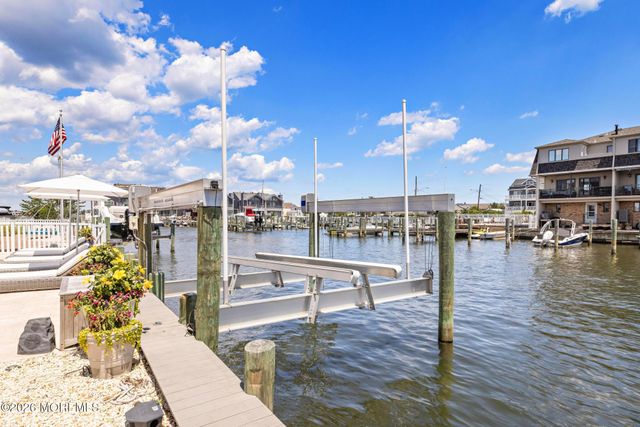 120 Dickman Drive, Lavallette, NJ 08735