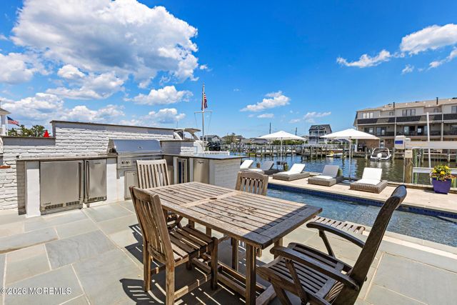 120 Dickman Drive, Lavallette, NJ 08735