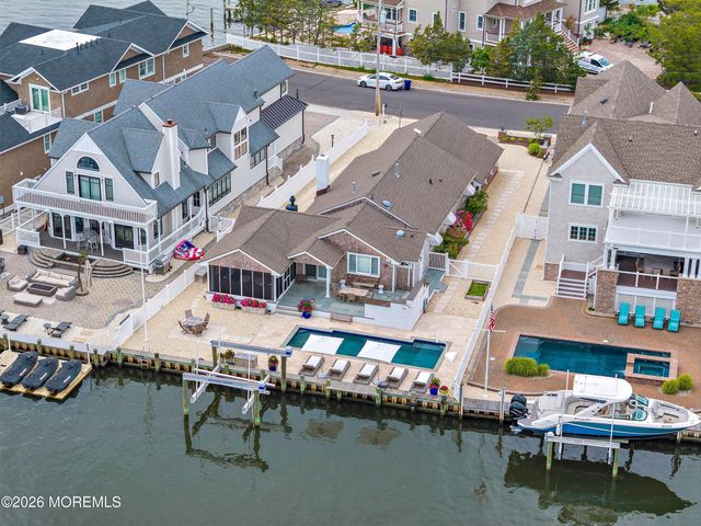 120 Dickman Drive, Lavallette, NJ 08735